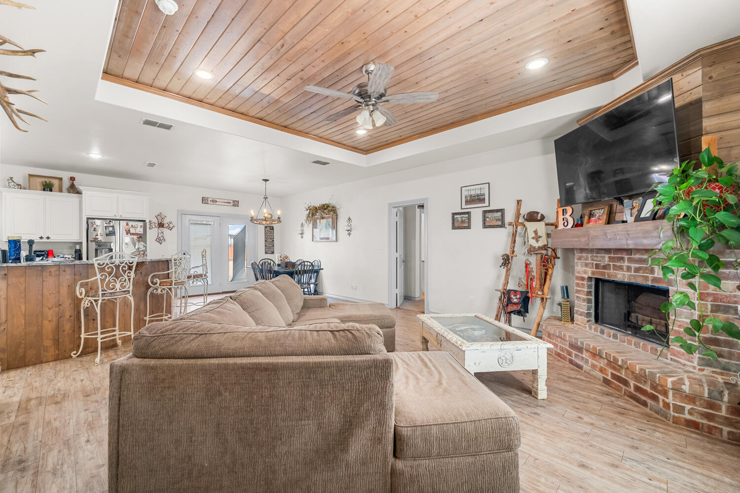 542 Nora Road
