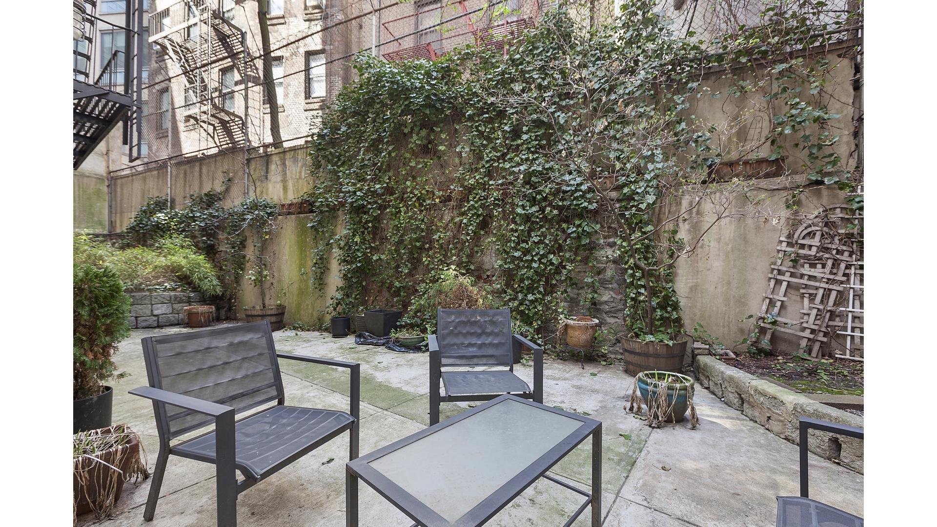 200 W HOUSTON Street 1B