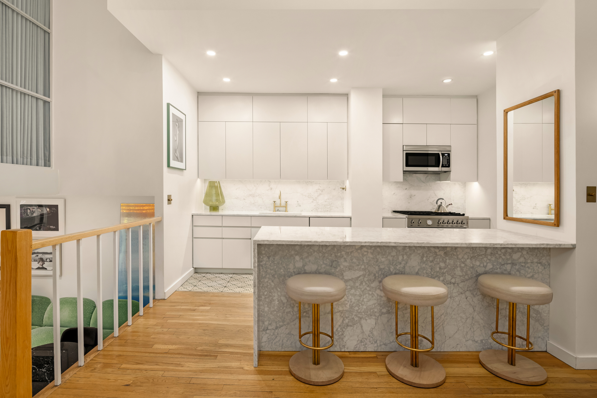 200 W HOUSTON Street 1B
