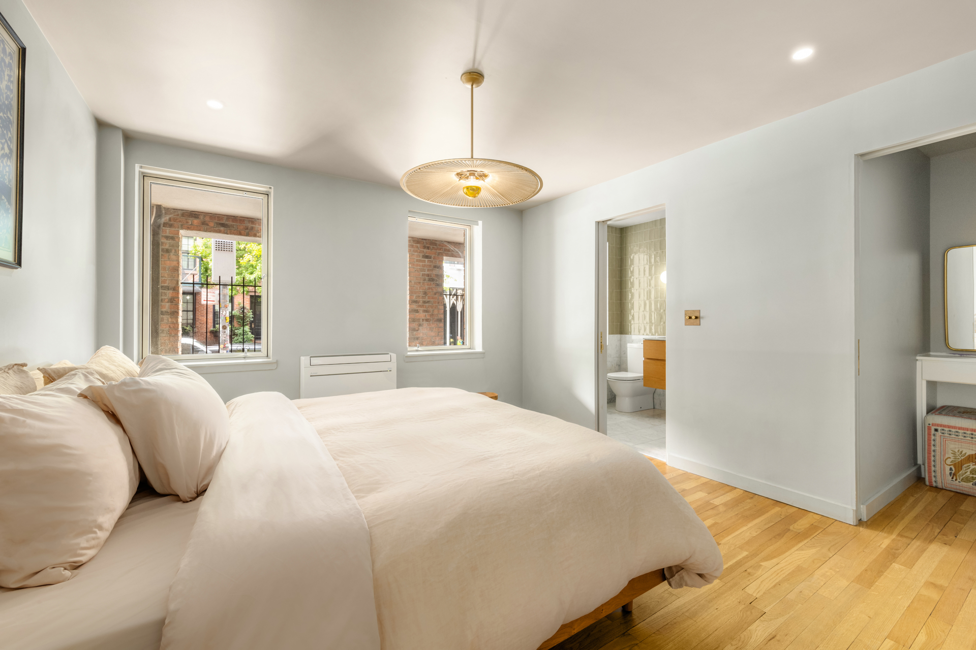 200 W HOUSTON Street 1B