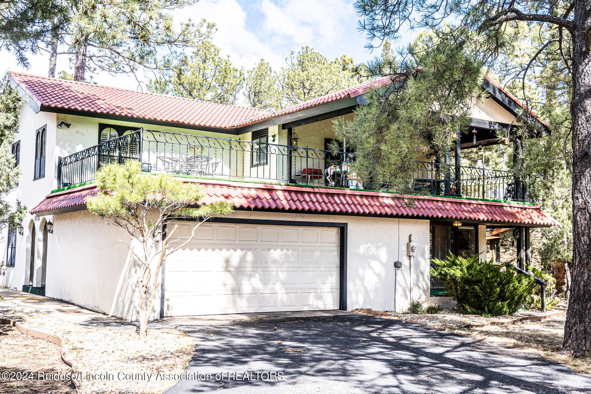 411 High Mesa Road