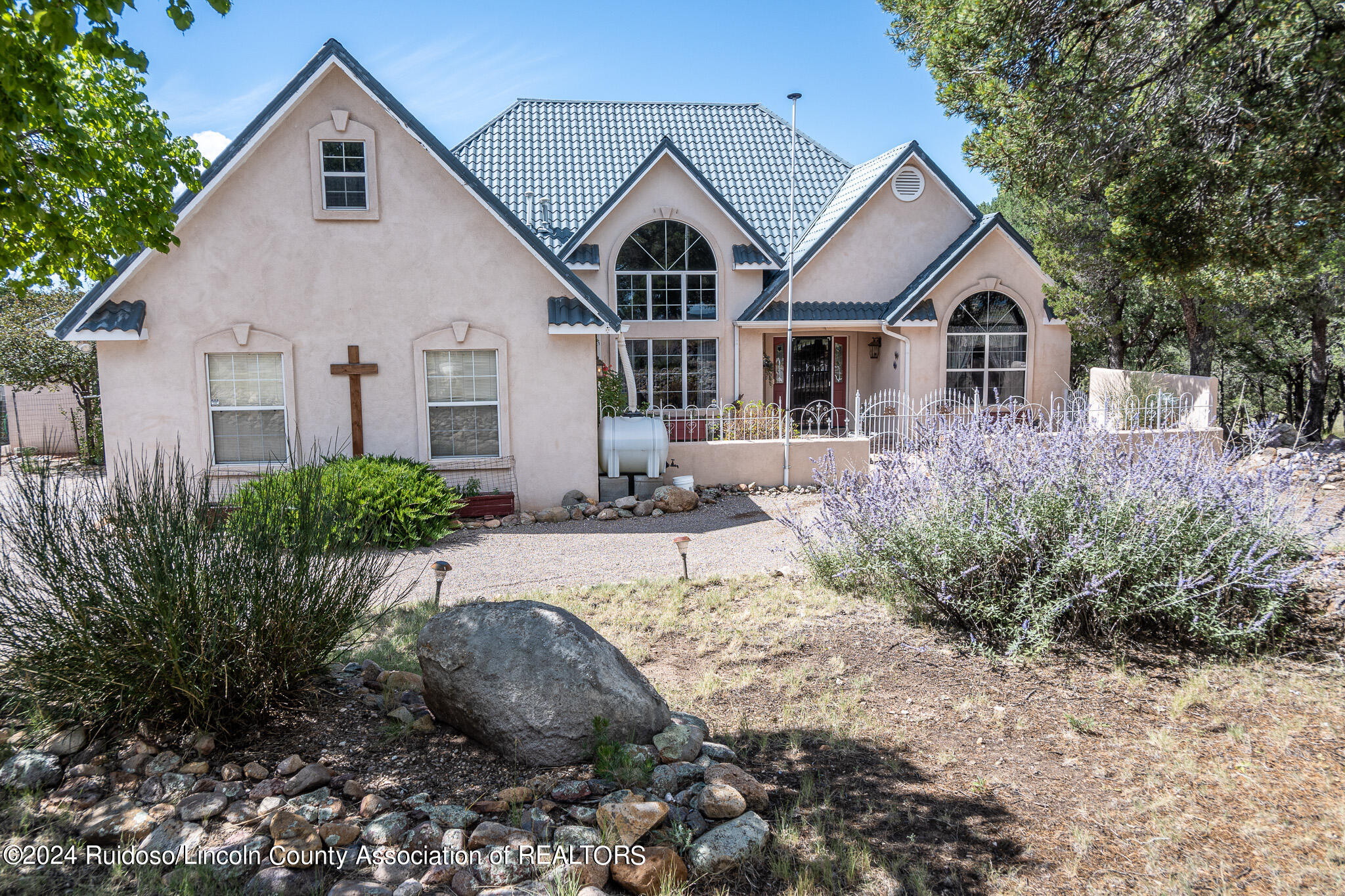 118 Altamira Drive