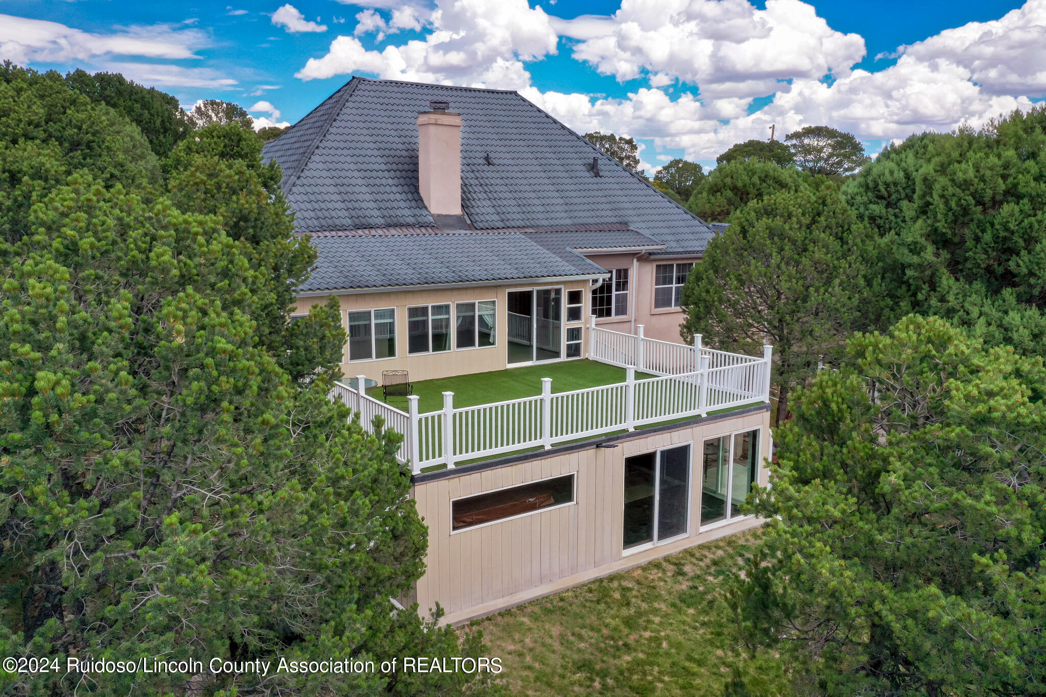 118 Altamira Drive