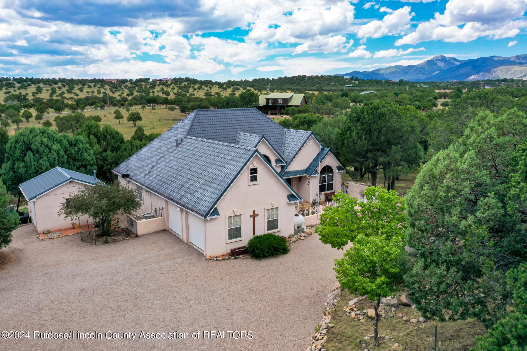 118 Altamira Drive