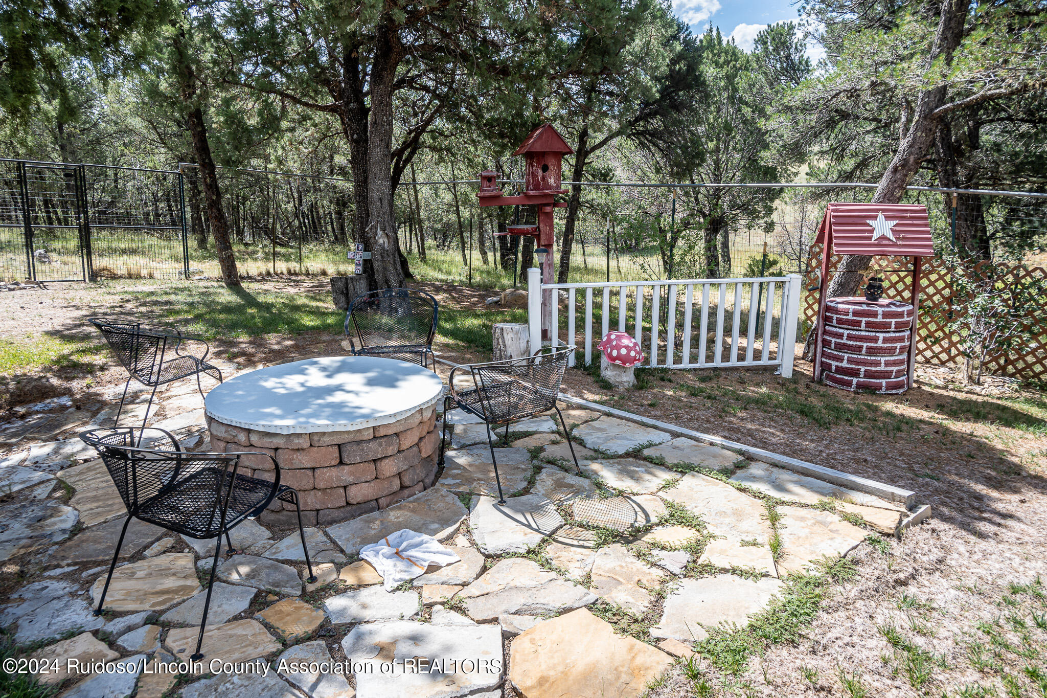 118 Altamira Drive