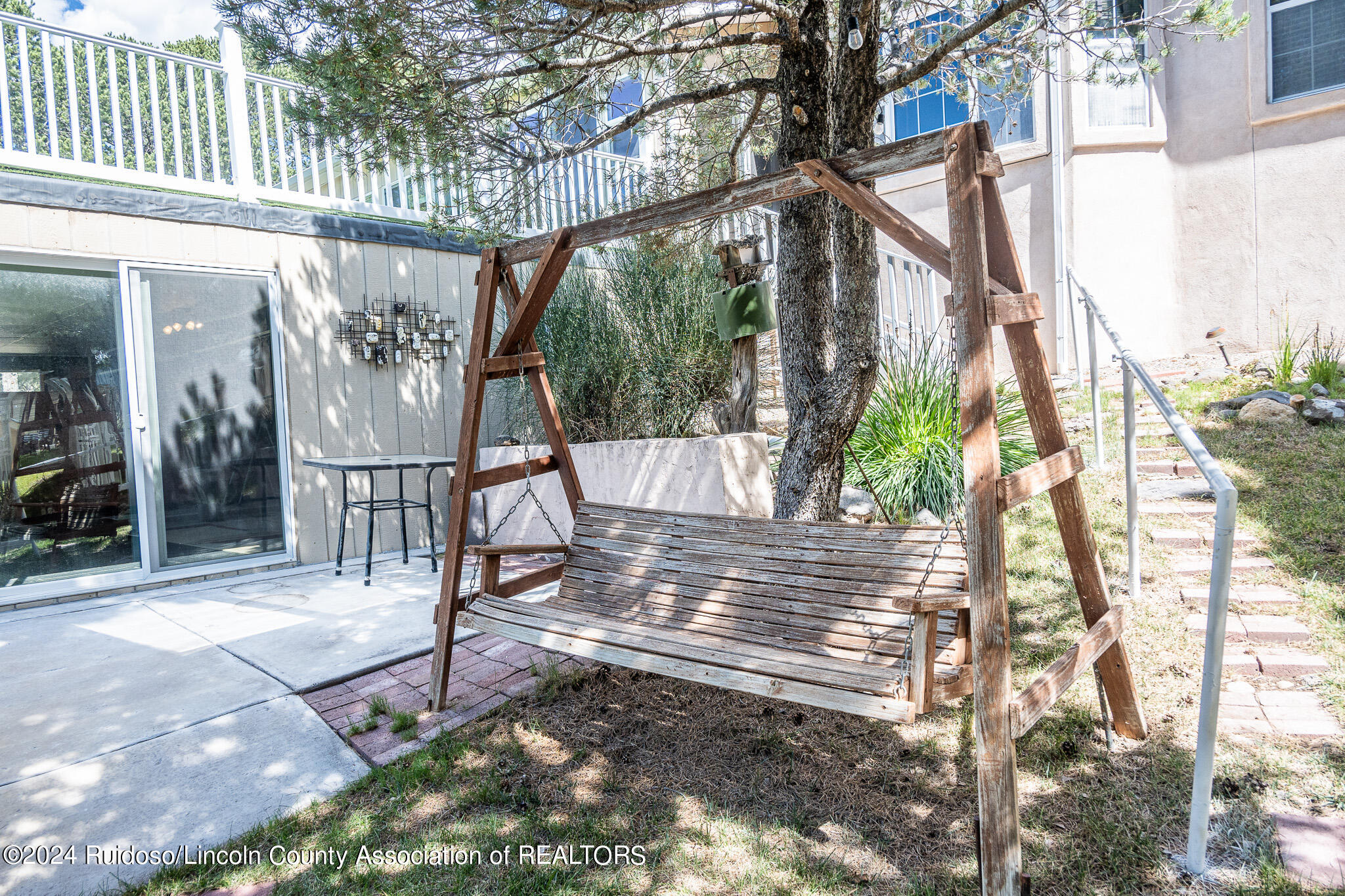 118 Altamira Drive