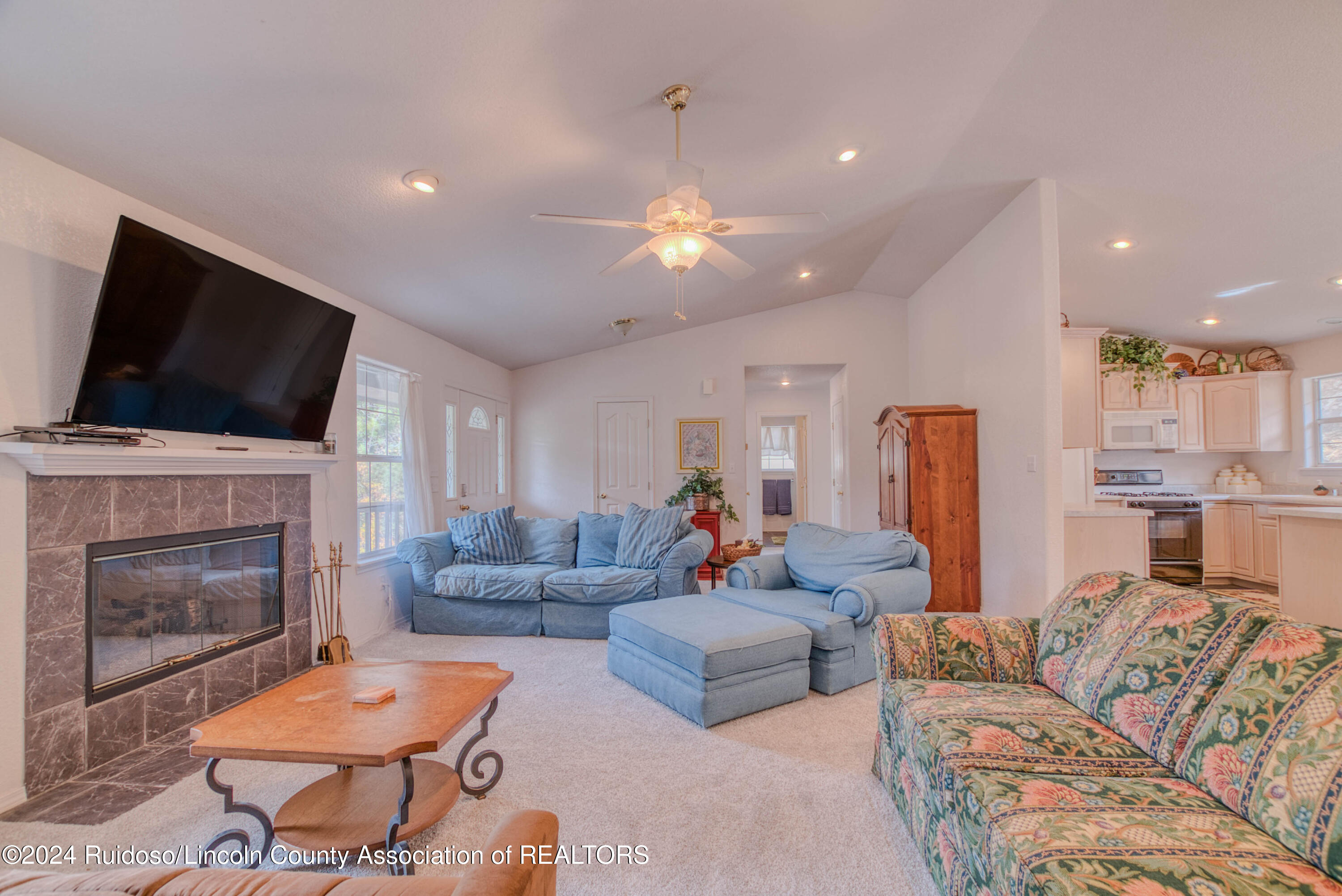 106 White Mountain Meadows Dr