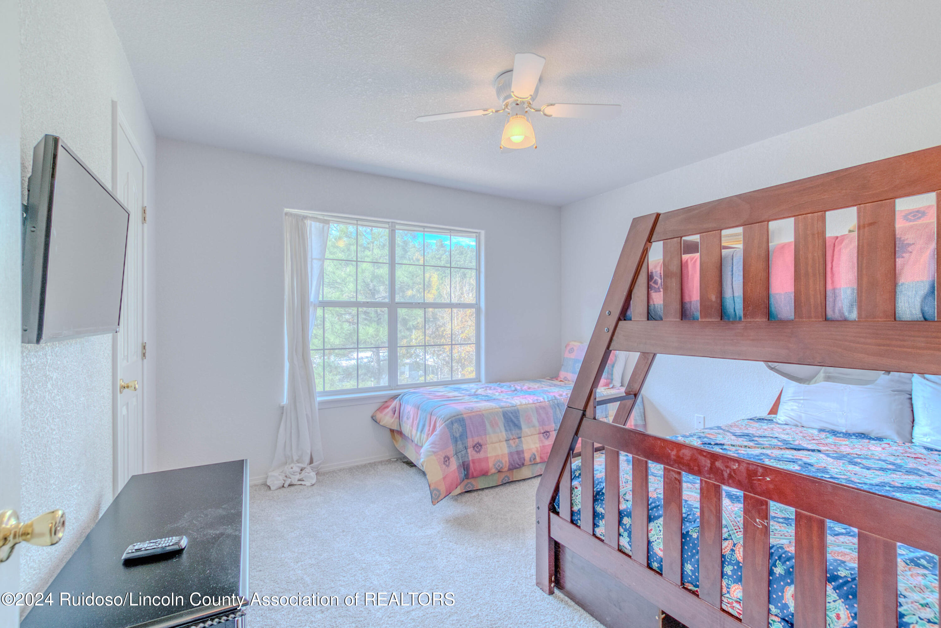 106 White Mountain Meadows Dr