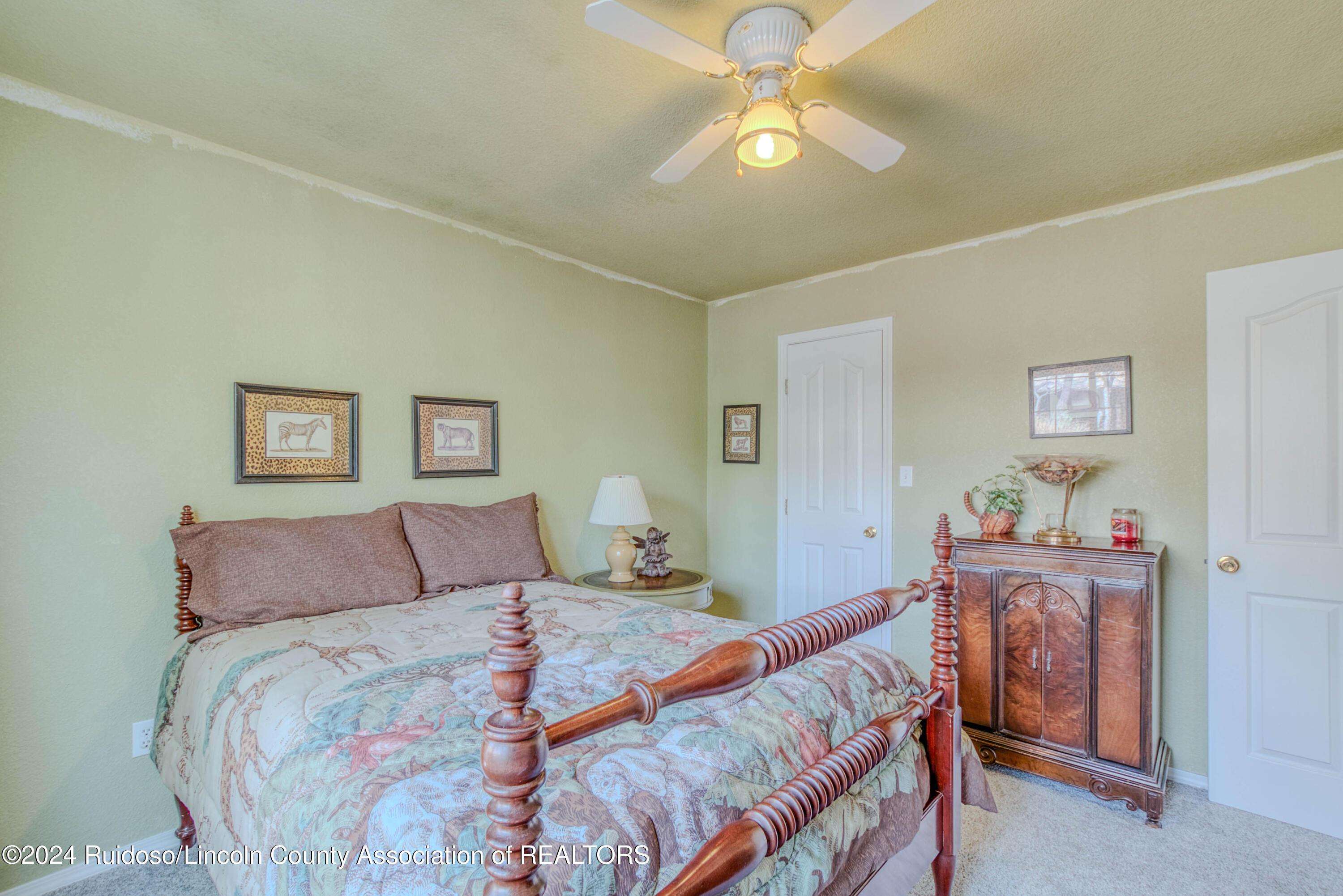 106 White Mountain Meadows Dr