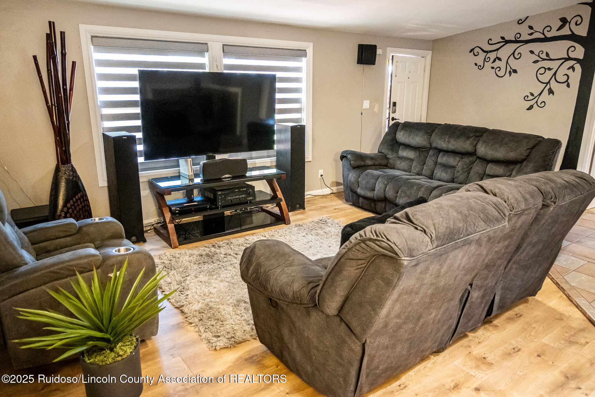 104 Mustang Drive