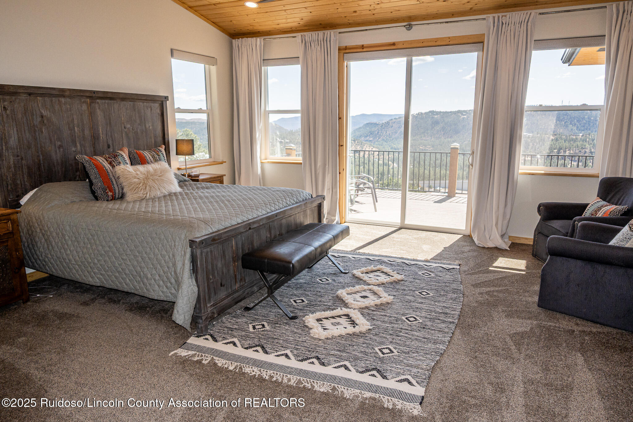 502 Mountain High Circle