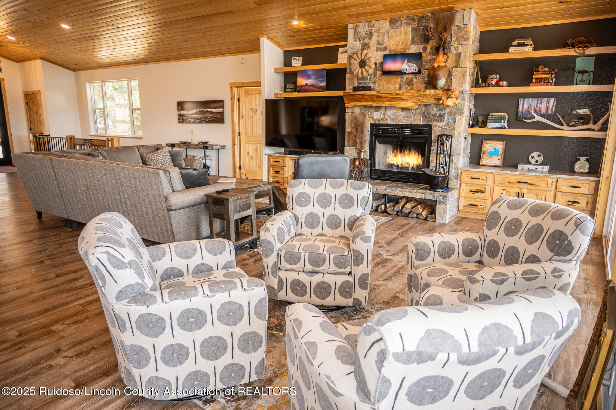 502 Mountain High Circle