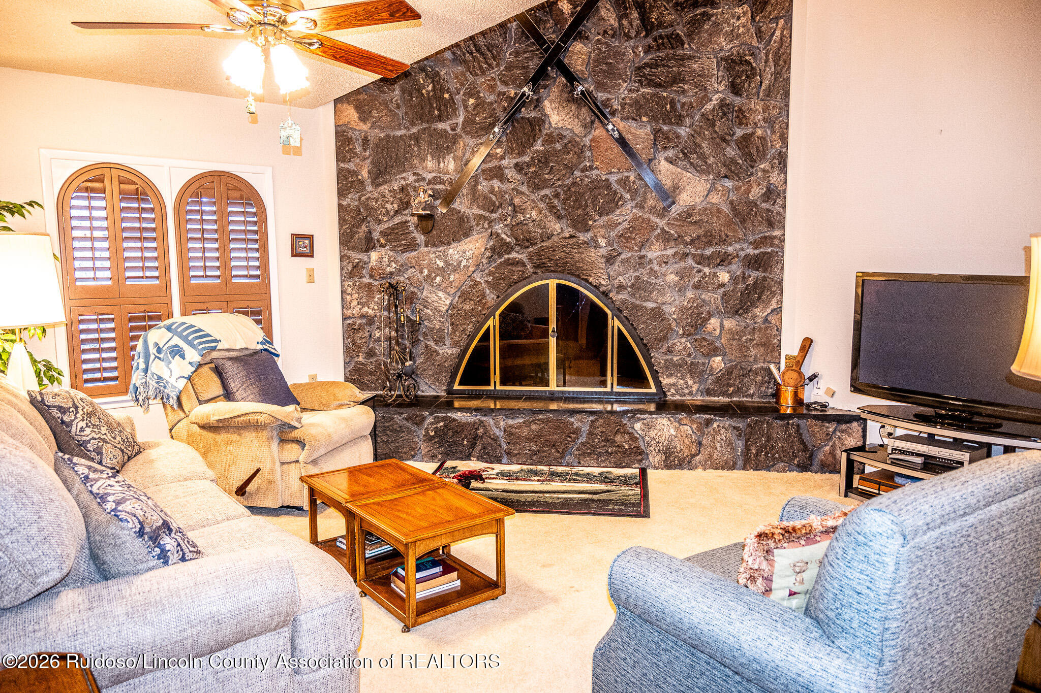 411 High Mesa Road
