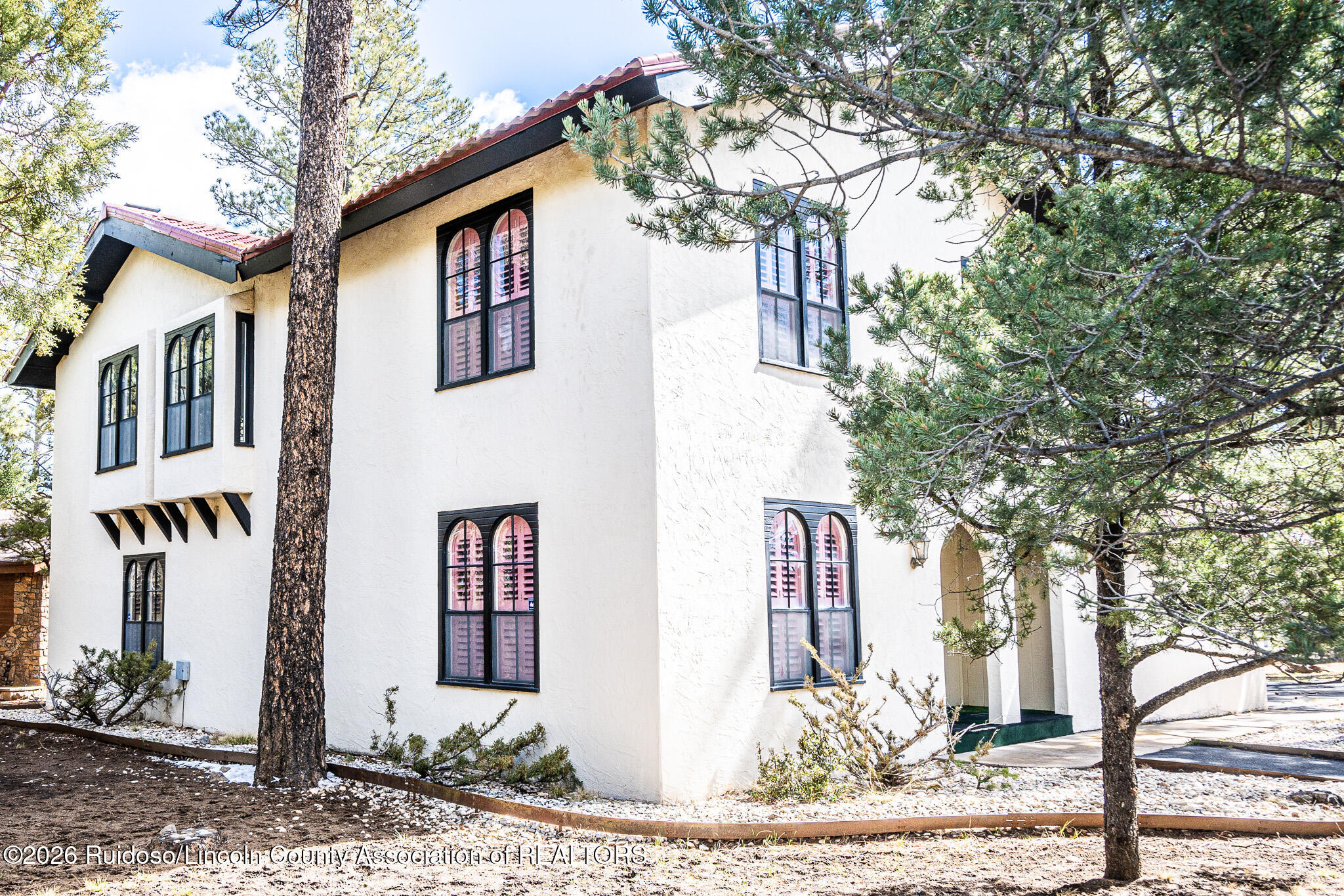 411 High Mesa Road