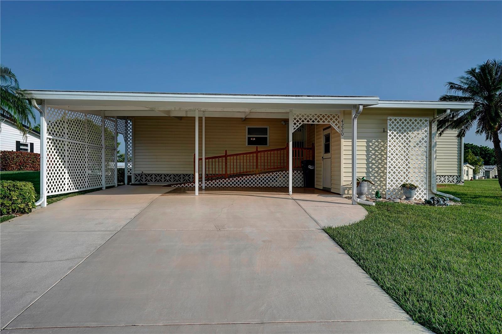 4220 14TH STREET E