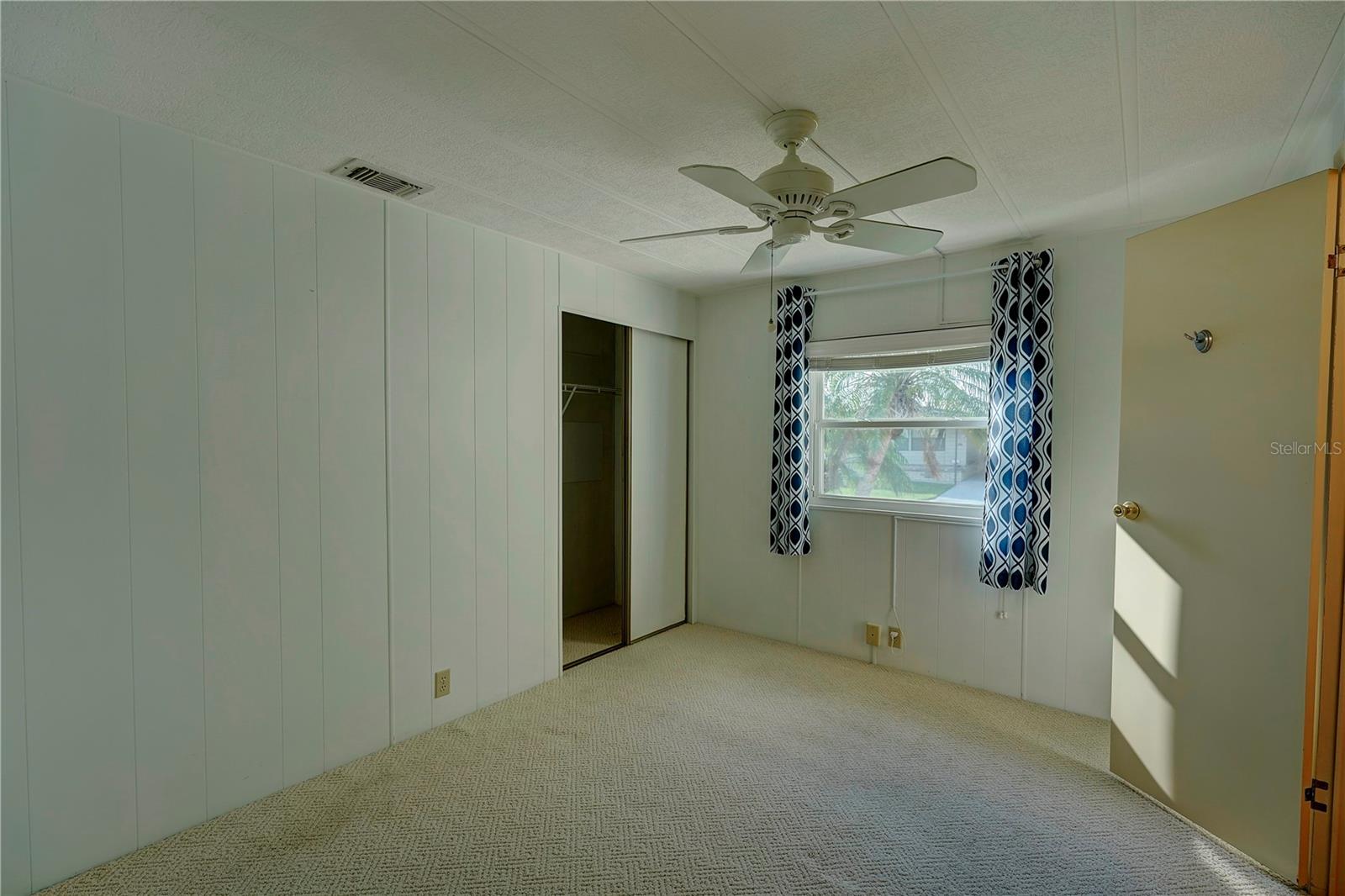 4220 14TH STREET E