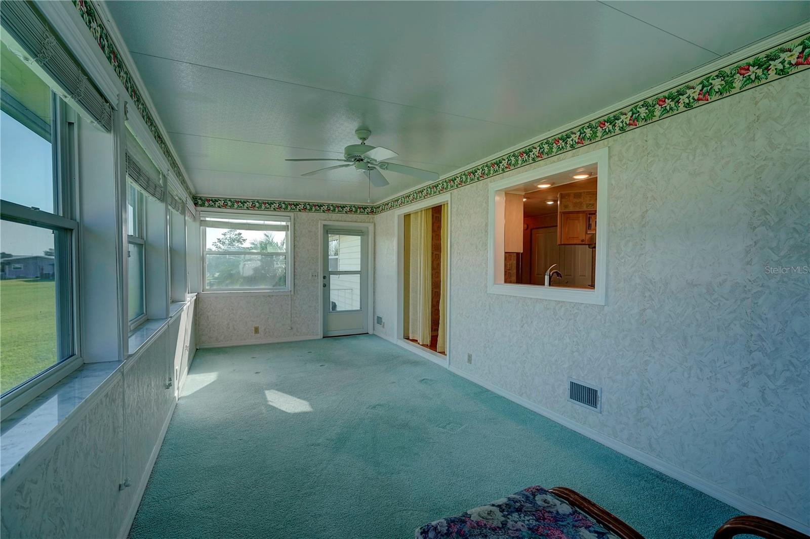 4220 14TH STREET E