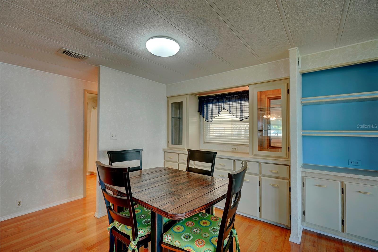 4220 14TH STREET E
