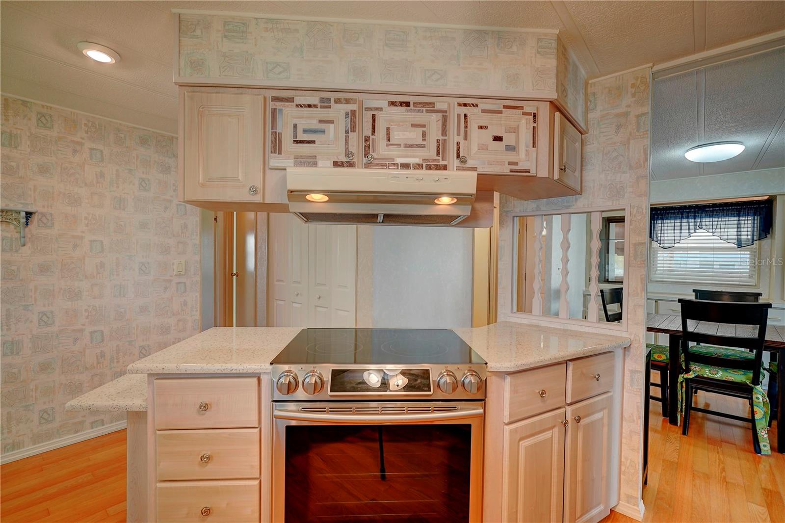 4220 14TH STREET E