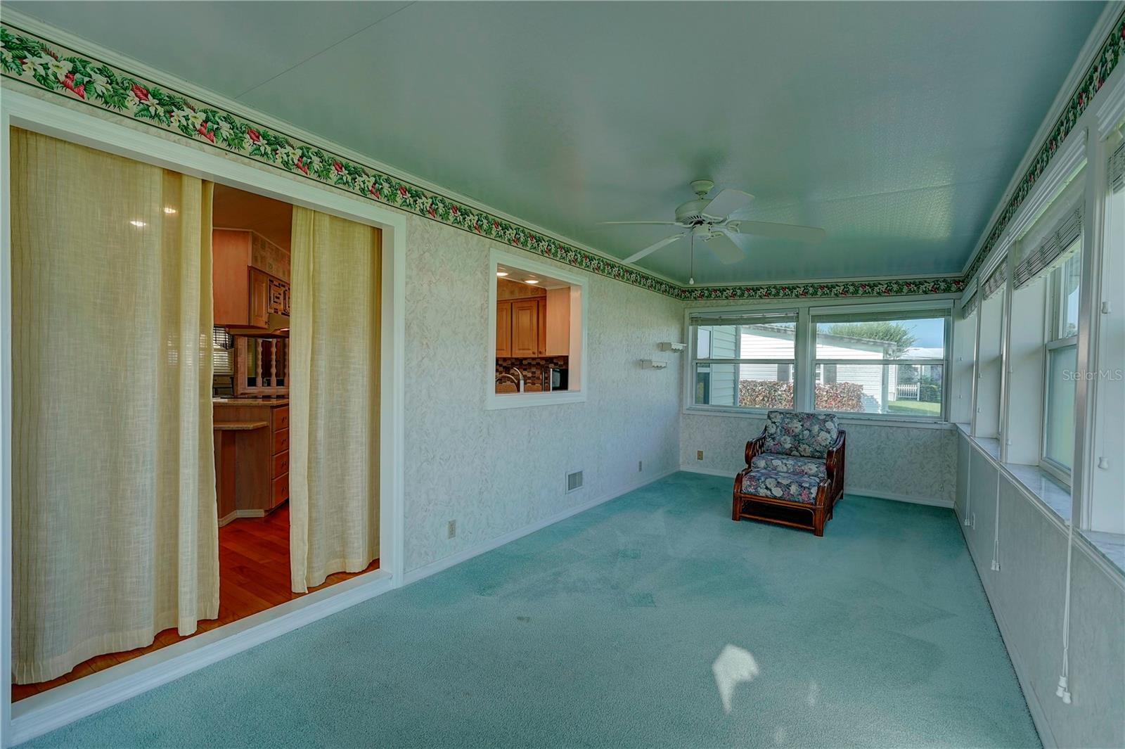 4220 14TH STREET E