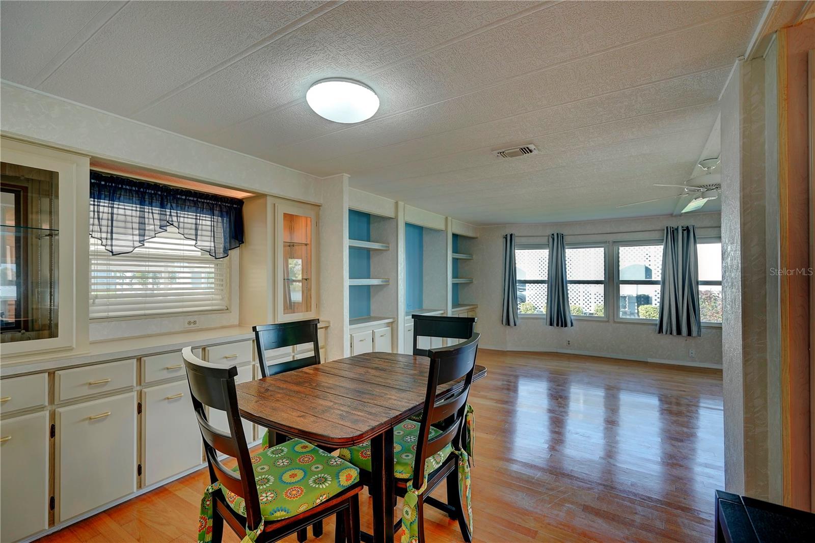 4220 14TH STREET E