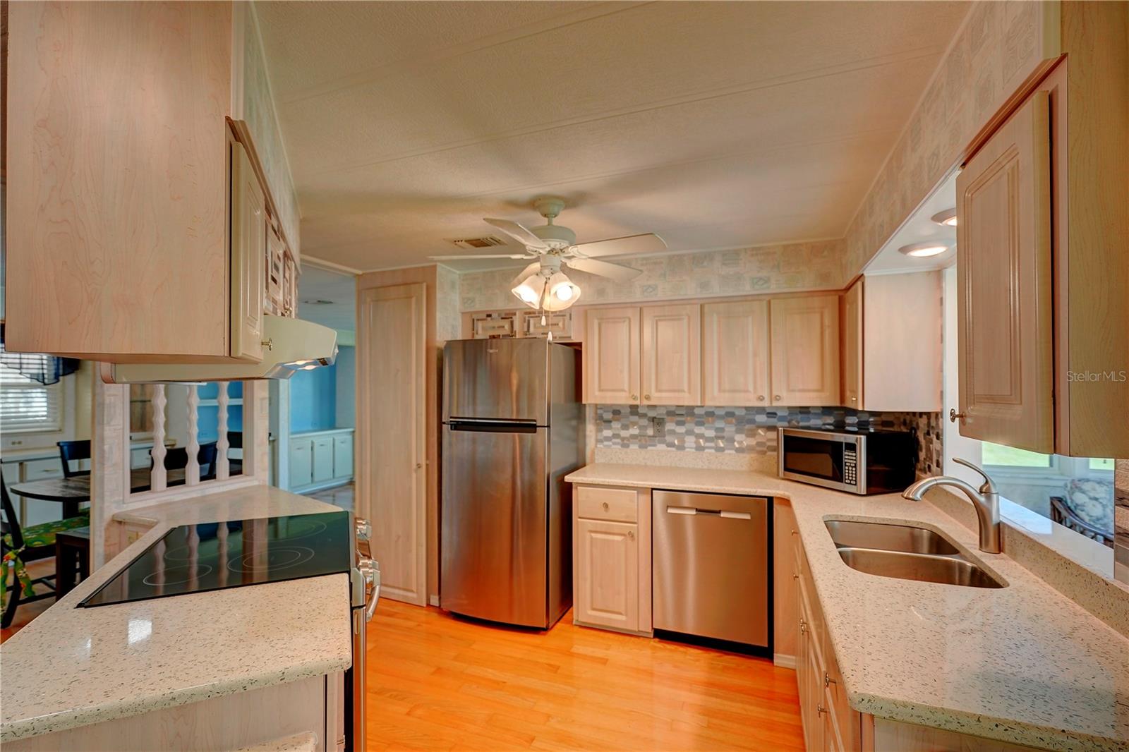 4220 14TH STREET E