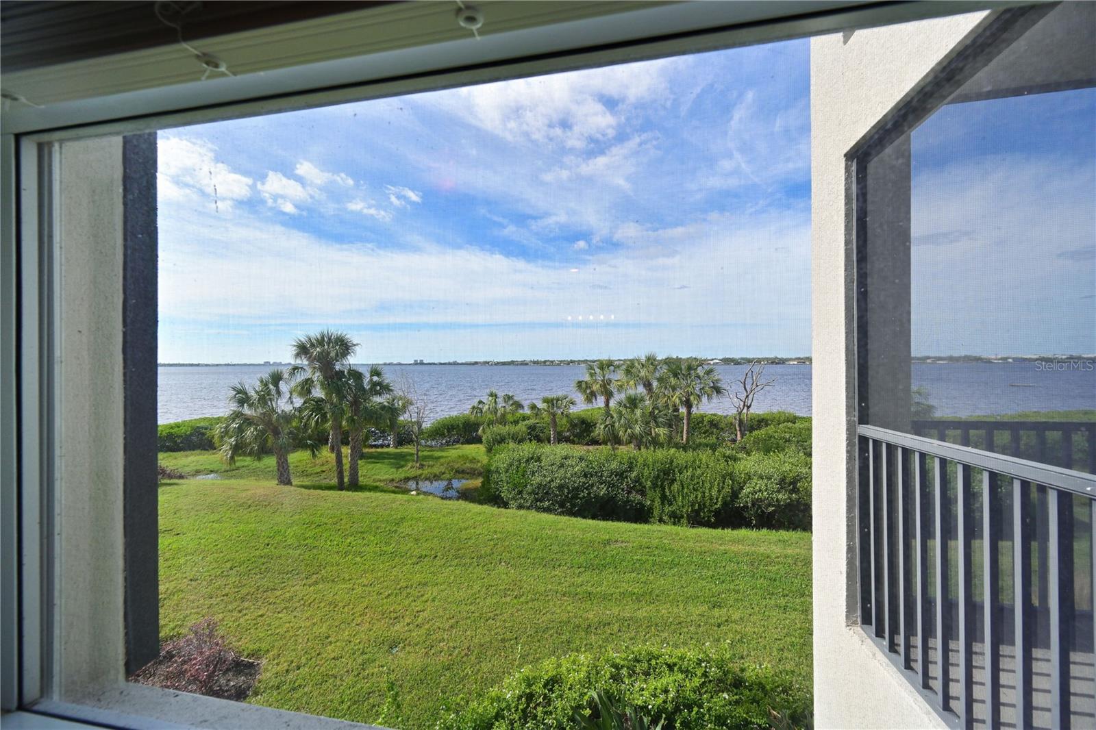 1010 TIDEWATER SHORES LOOP #201