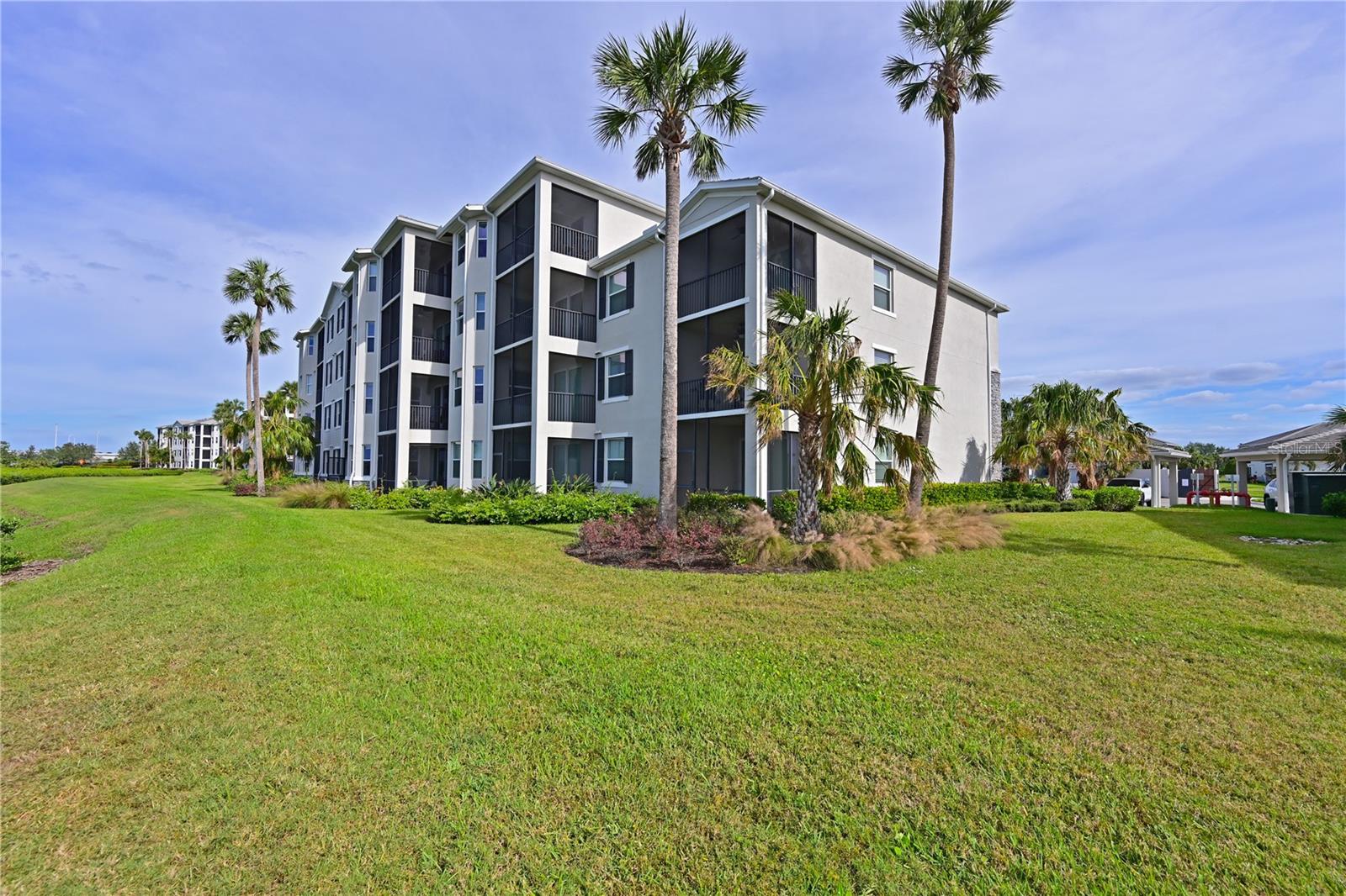 1010 TIDEWATER SHORES LOOP #201