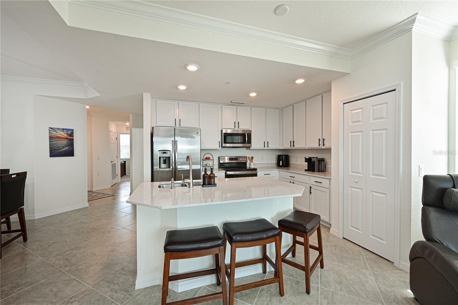 1010 TIDEWATER SHORES LOOP #201