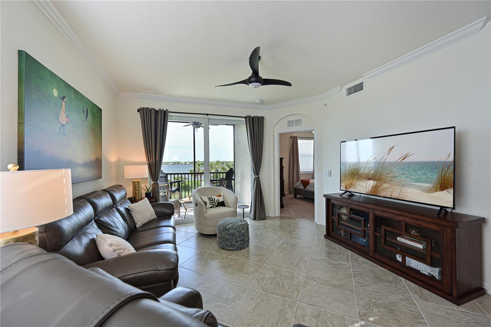 1010 TIDEWATER SHORES LOOP #201