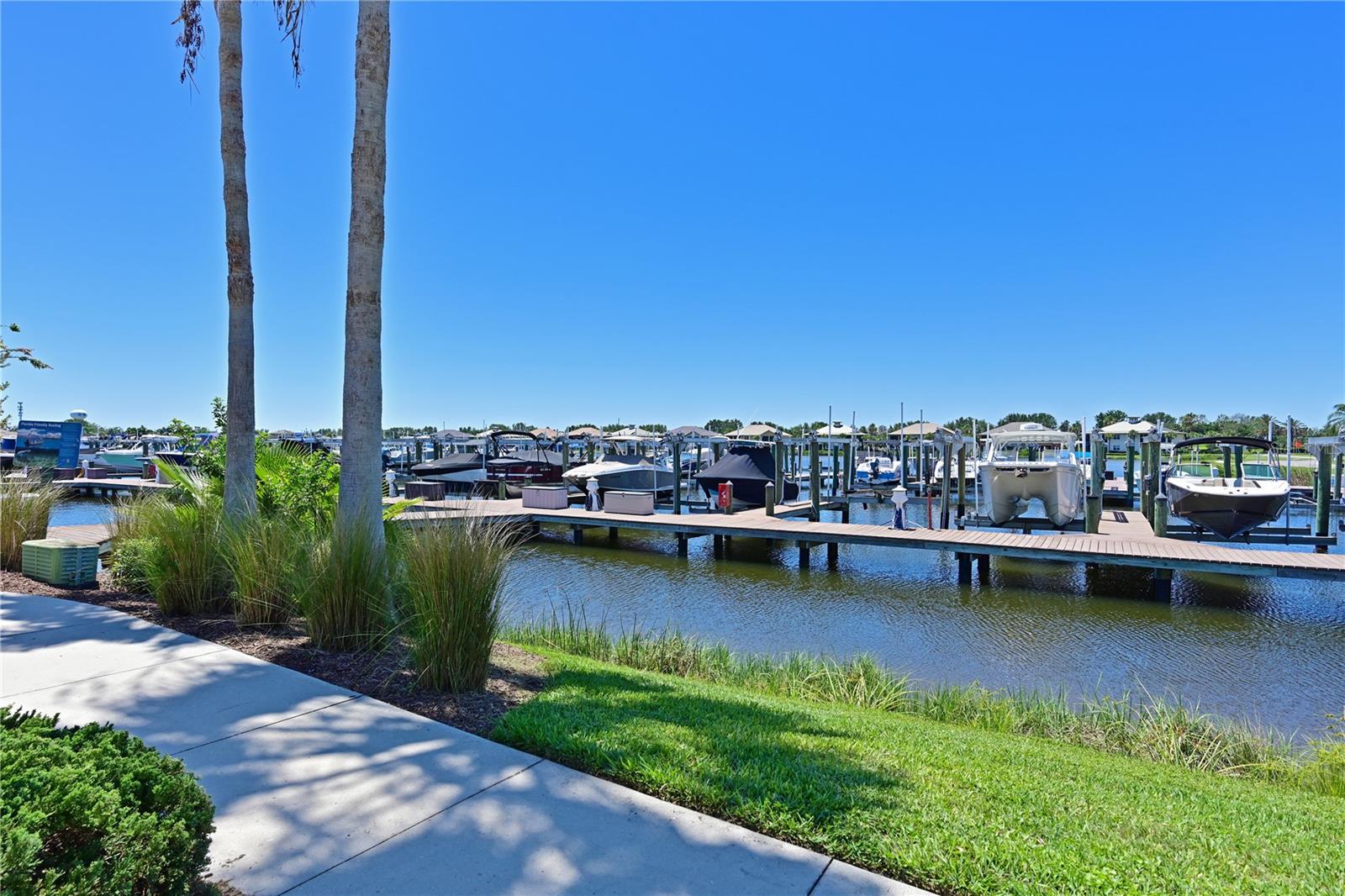 1010 TIDEWATER SHORES LOOP #201