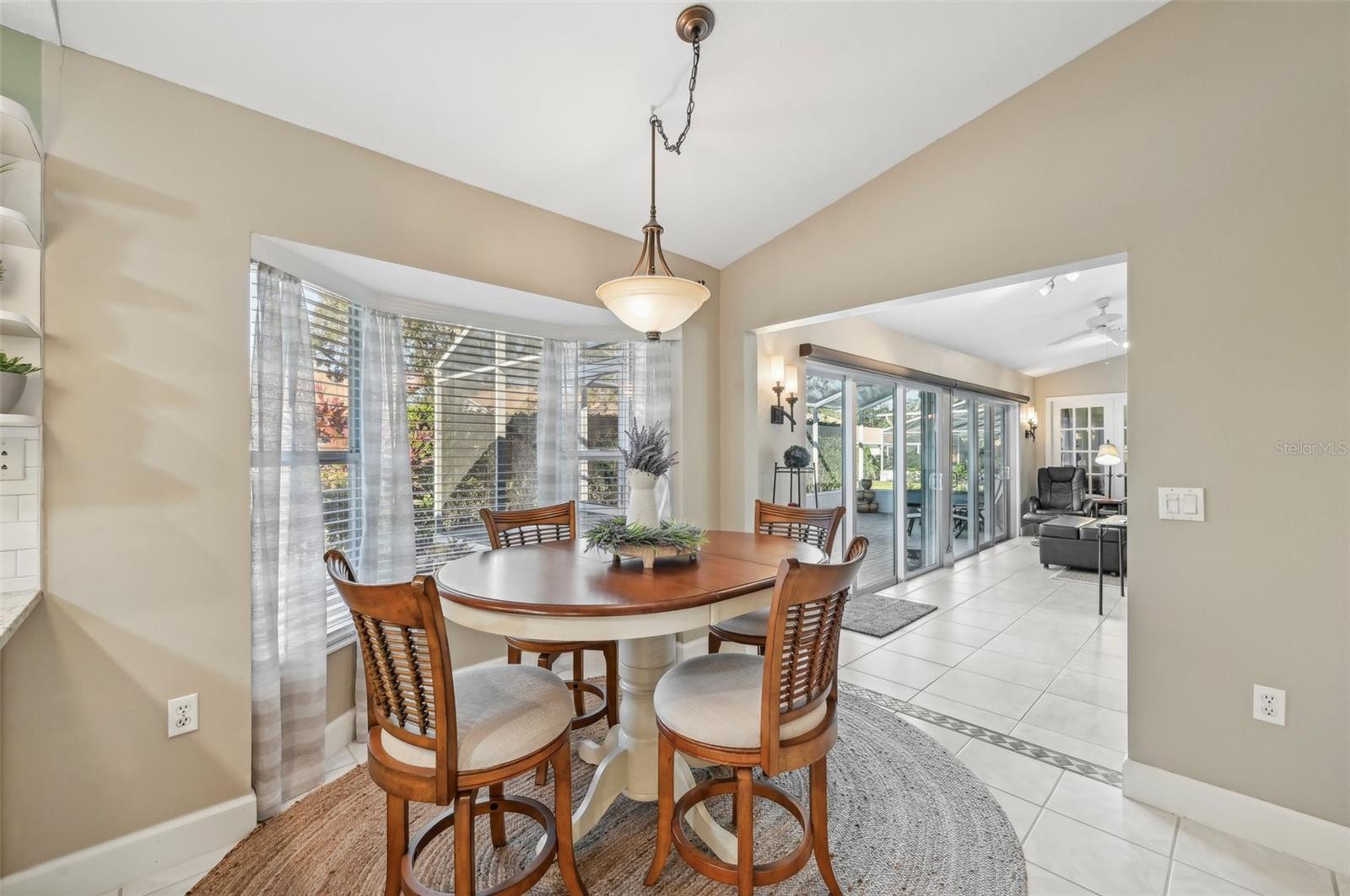 5808 GARDEN LAKES MAJESTIC