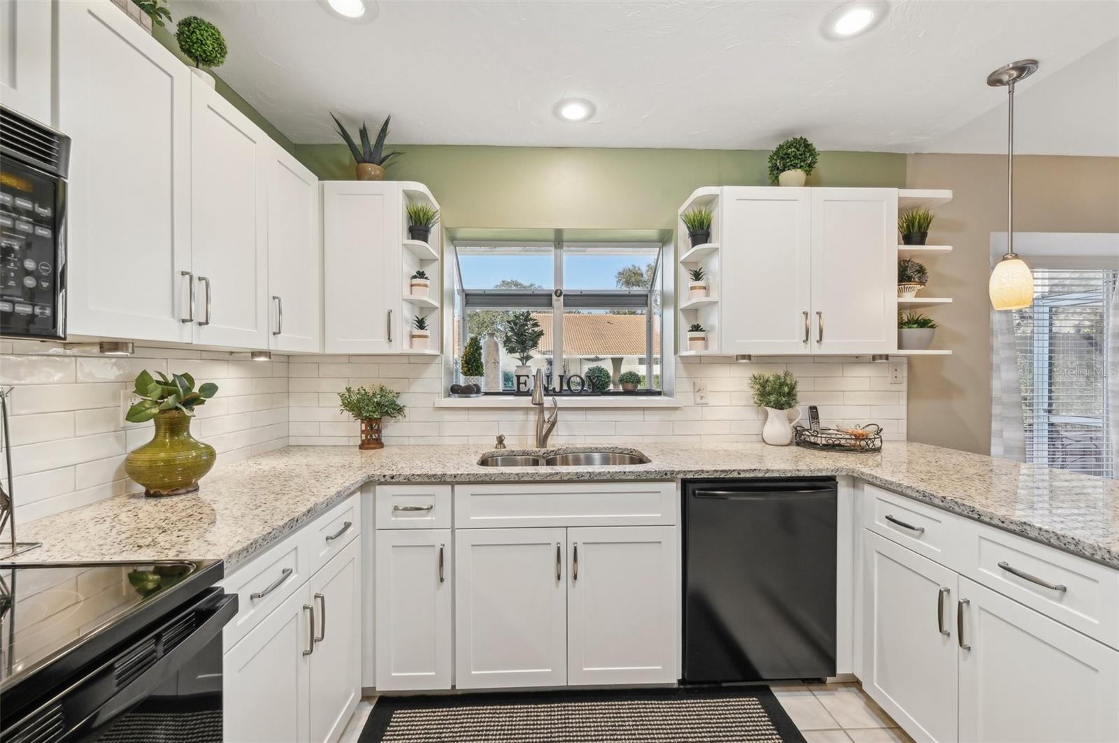 5808 GARDEN LAKES MAJESTIC