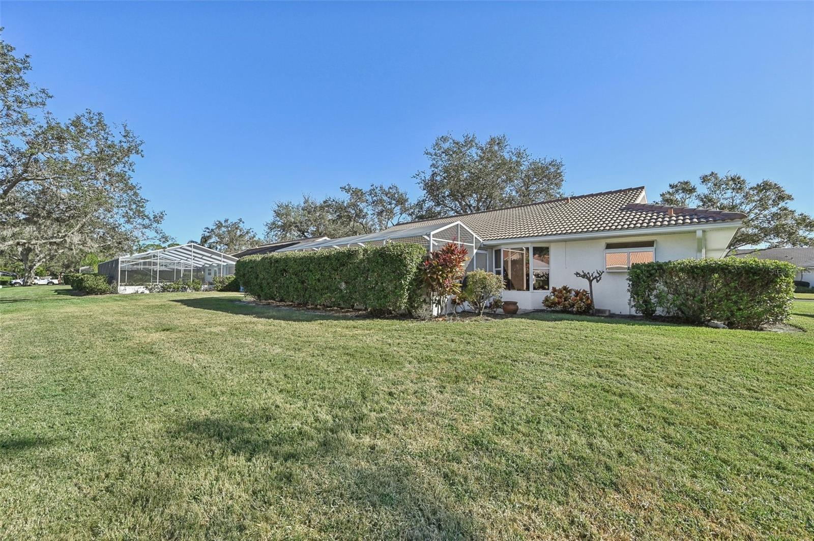 5808 GARDEN LAKES MAJESTIC