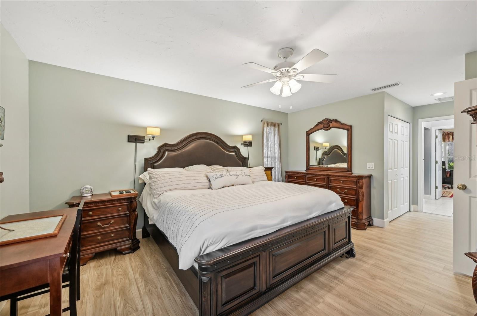 5808 GARDEN LAKES MAJESTIC