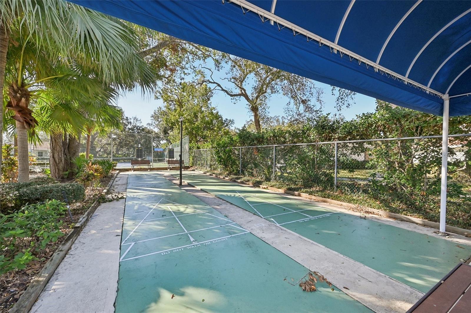 5808 GARDEN LAKES MAJESTIC