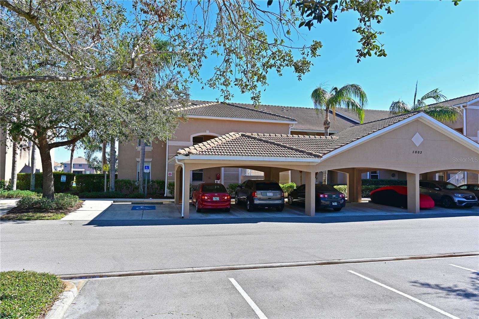 1003 FAIRWAYCOVE LN #101