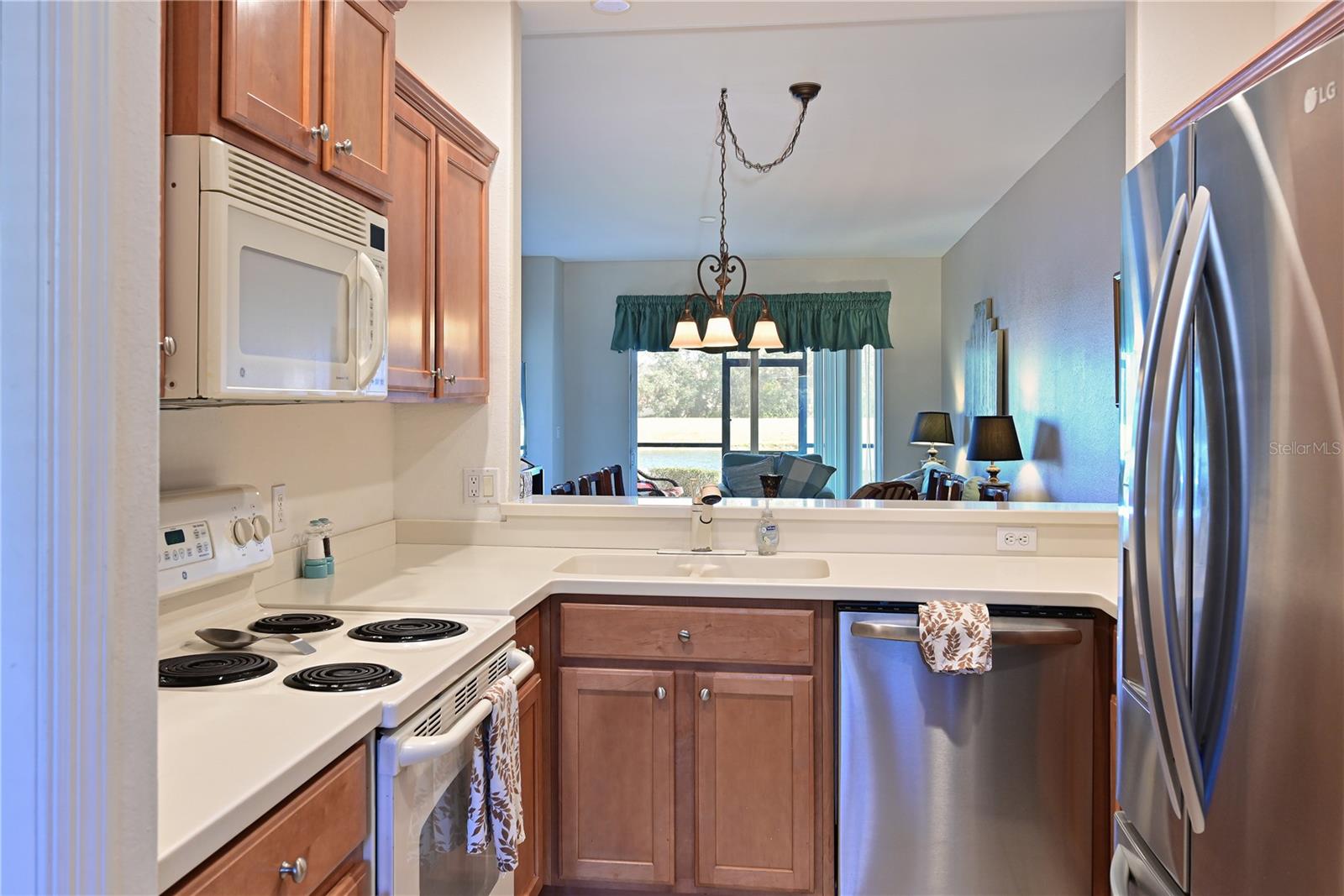 1003 FAIRWAYCOVE LN #101