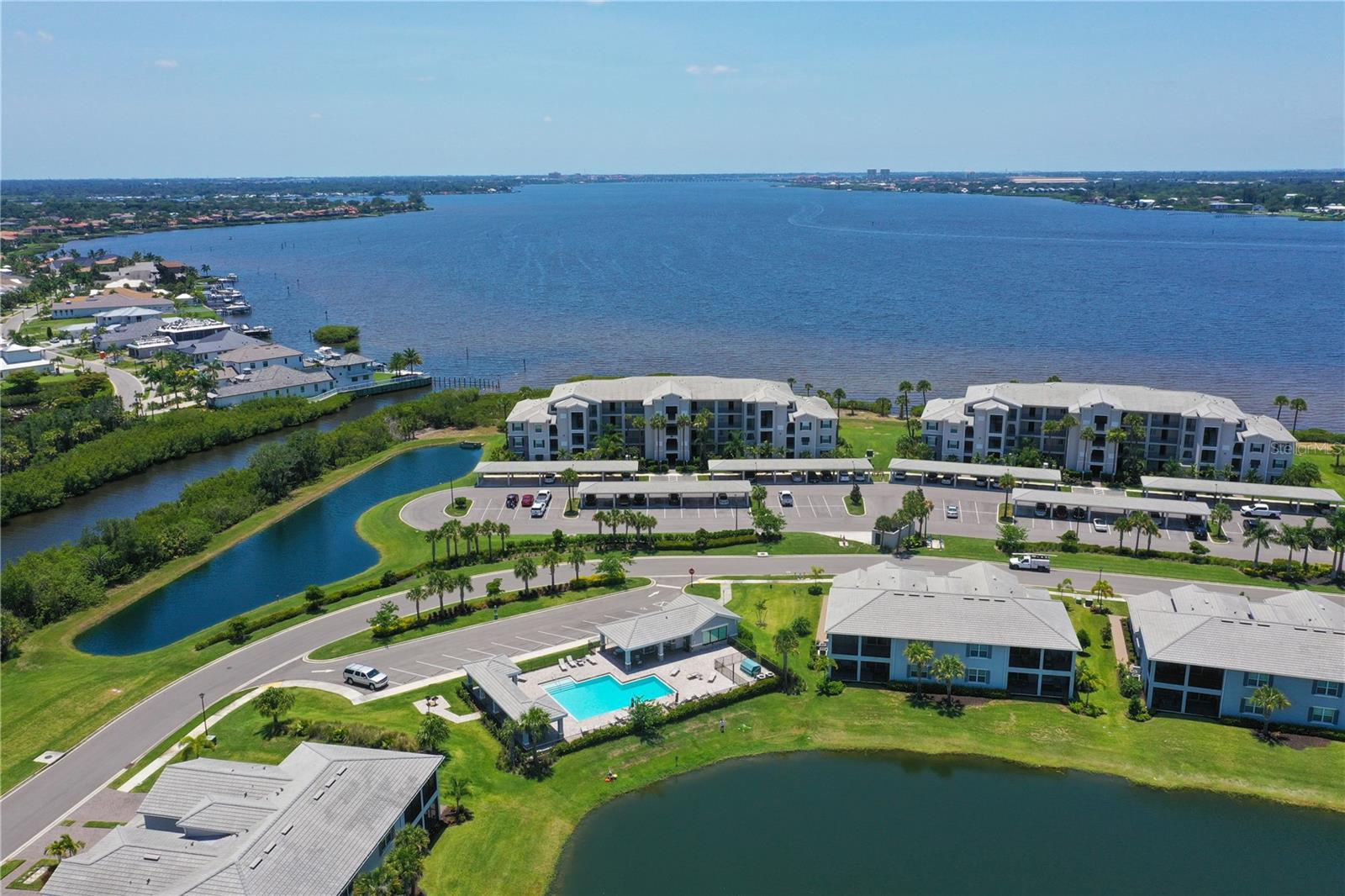 850 TIDEWATER SHORES LOOP #202