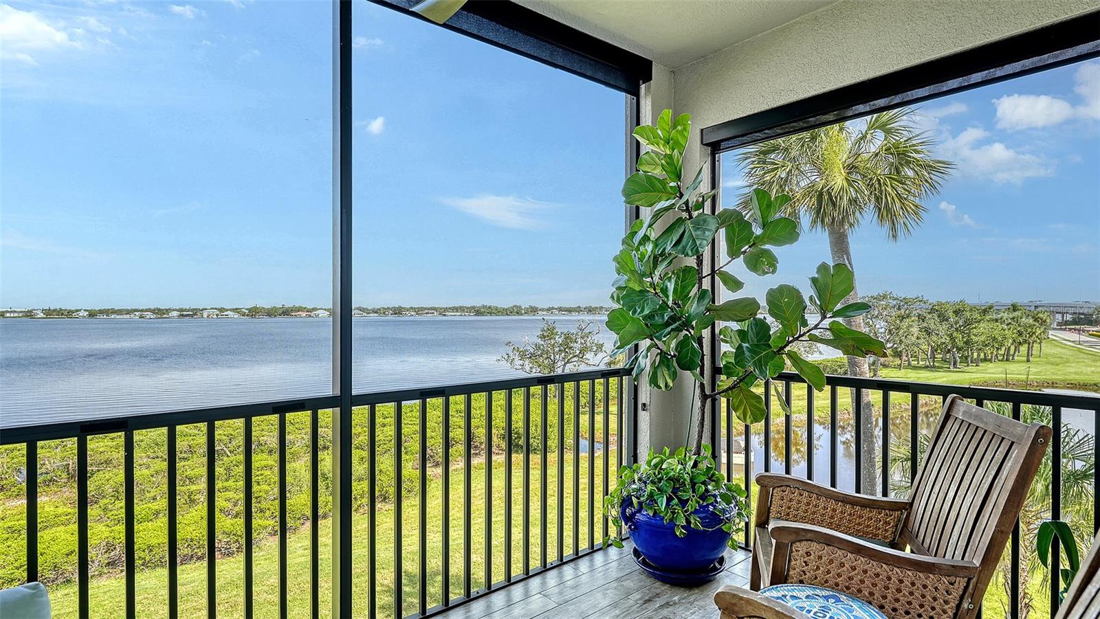 1030 TIDEWATER SHORES LOOP #307