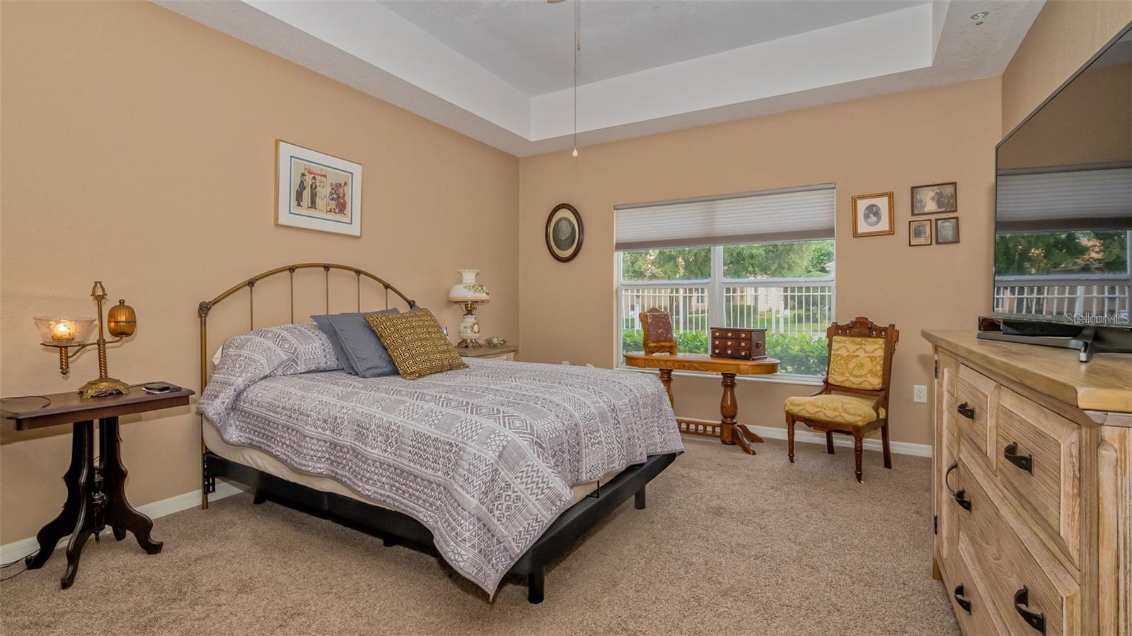 7357 FOUNTAIN PALM CIR #11-102