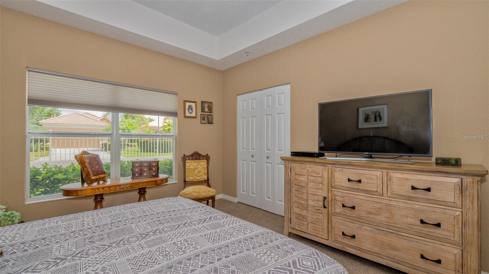 7357 FOUNTAIN PALM CIR #11-102