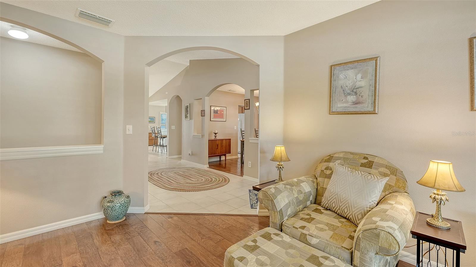 12034 LARSON LN