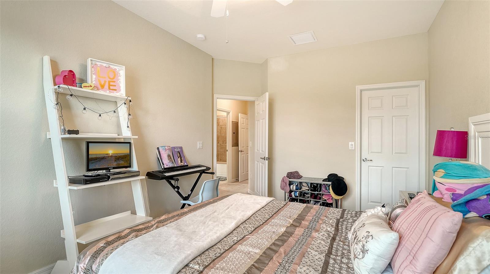 6806 GRAND ESTUARY TRL #102