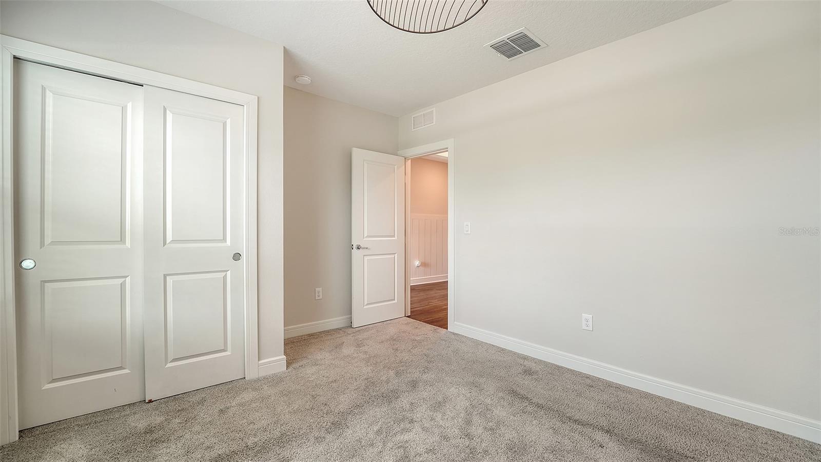 9304 ROYAL RIVER CIR