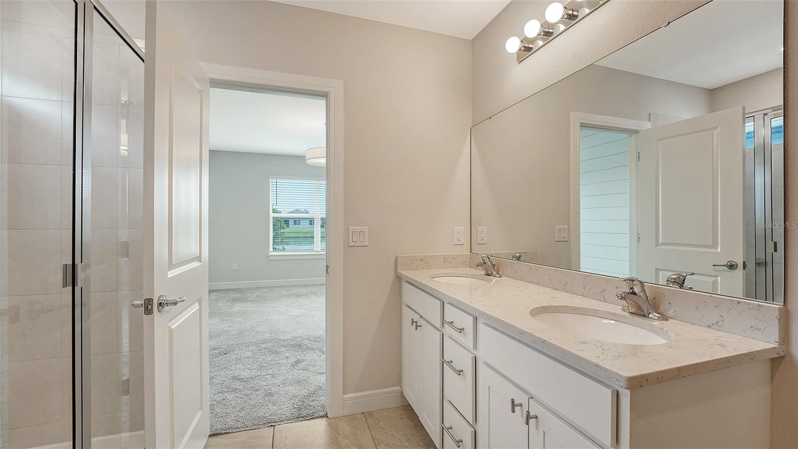 9304 ROYAL RIVER CIR