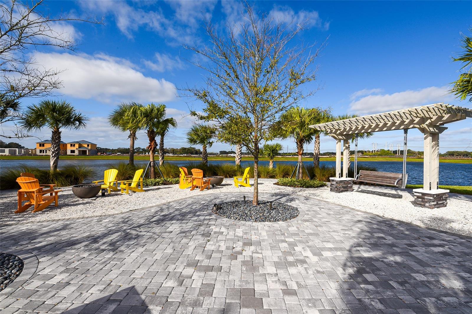 9304 ROYAL RIVER CIR