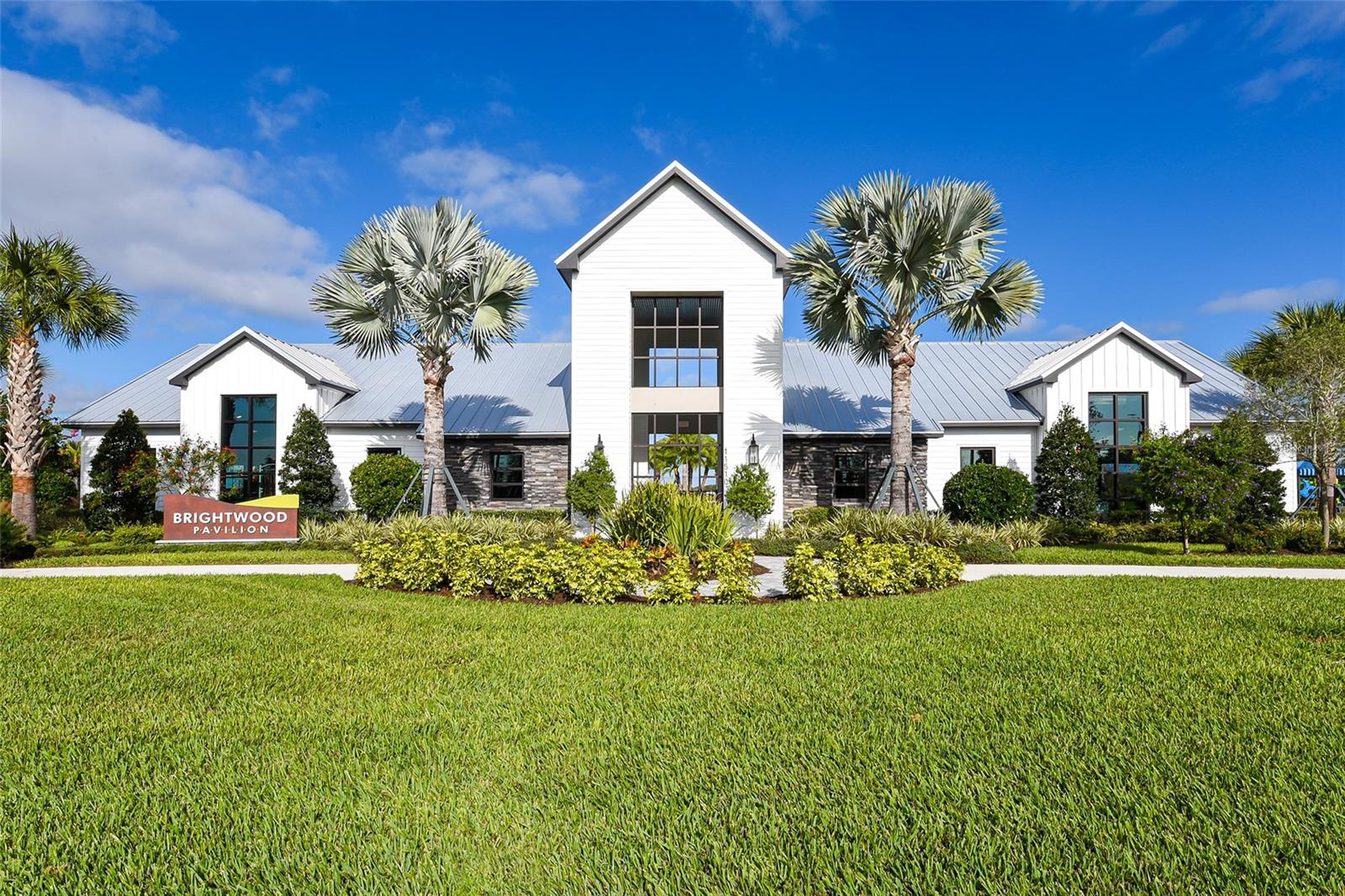 9304 ROYAL RIVER CIR