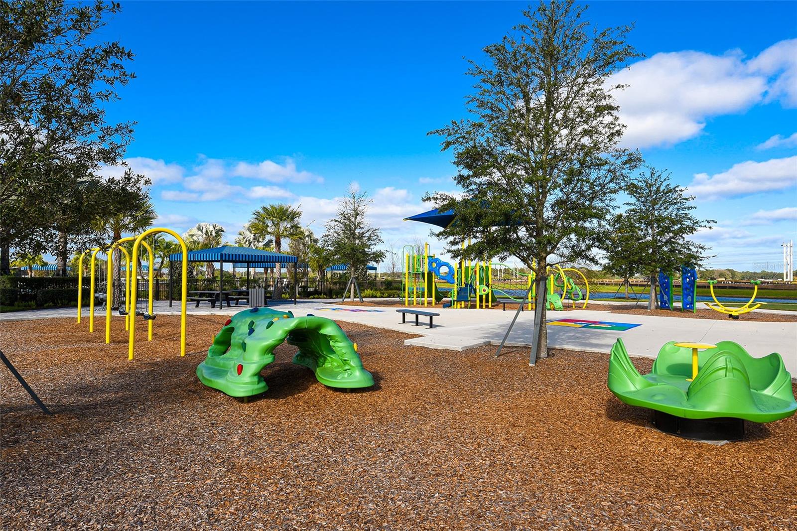 9304 ROYAL RIVER CIR