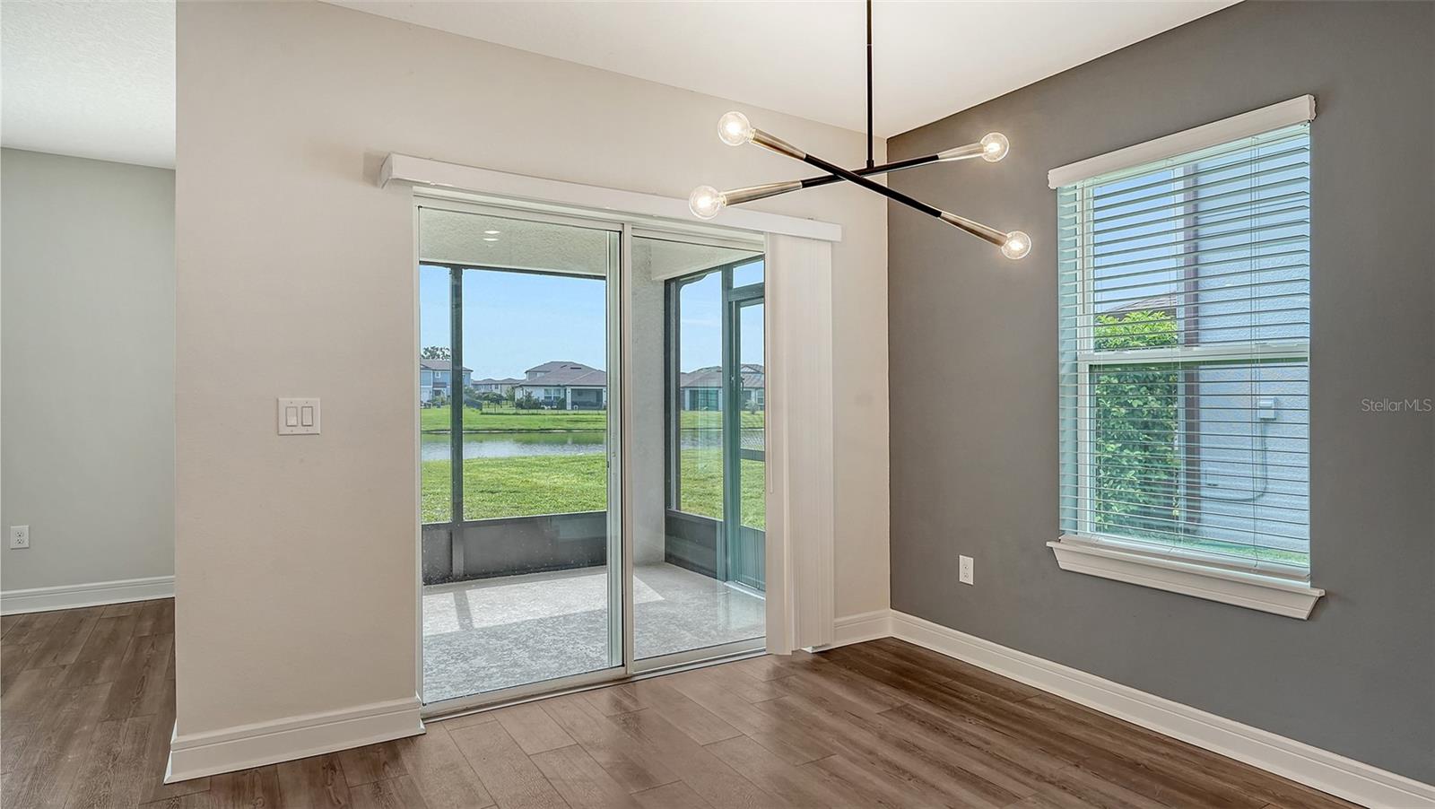 9304 ROYAL RIVER CIR